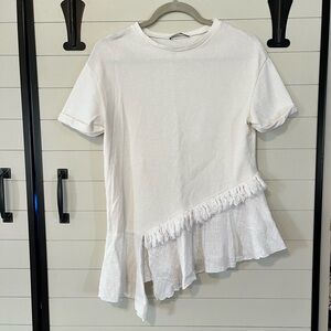 Zara Asymmetrical Ruffle Fringe White Short Sleeve Top Small 100% Cotton